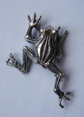 Silver Frog Brooch